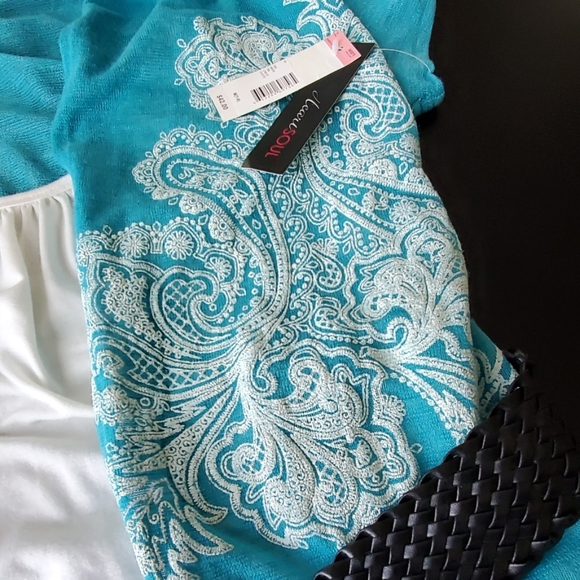 Heart soul blouse - Picture 2 of 6